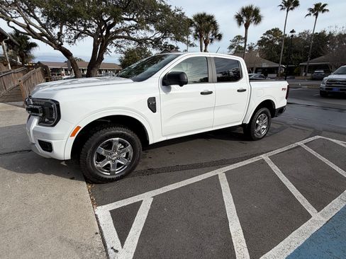 Used 2025 Ford Ranger XLT w/ FX4 Off-Road Package AWD/4WD image 10
