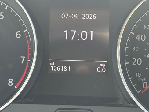 Used 2019 Volkswagen Golf Alltrack S AWD/4WD image 15