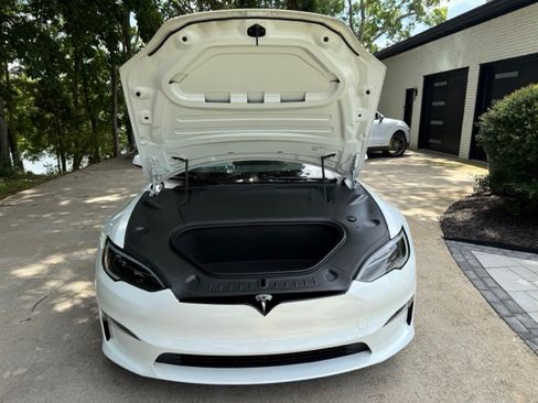 Used 2024 Tesla Model S AWD/4WD image 24