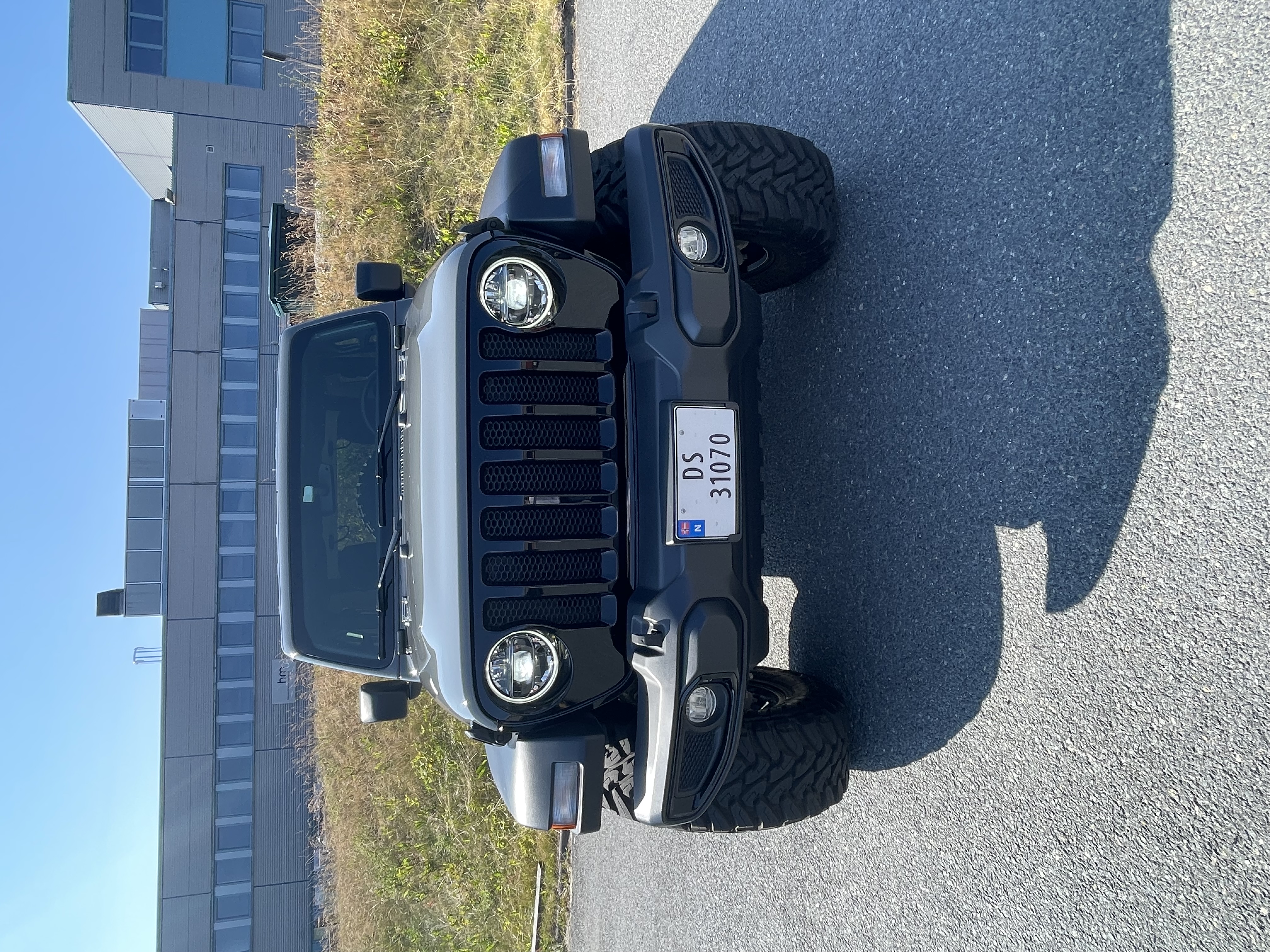 Used 2022 Jeep Wrangler Sport AWD/4WD image 4