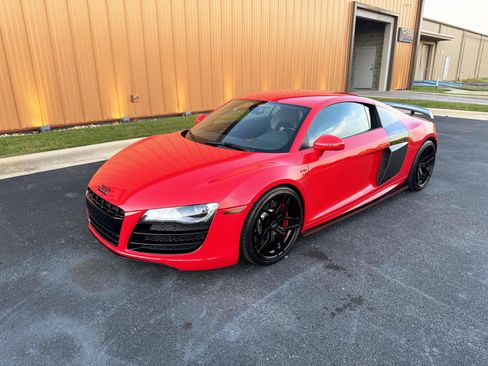 Used 2011 Audi R8 V10 AWD/4WD image 1