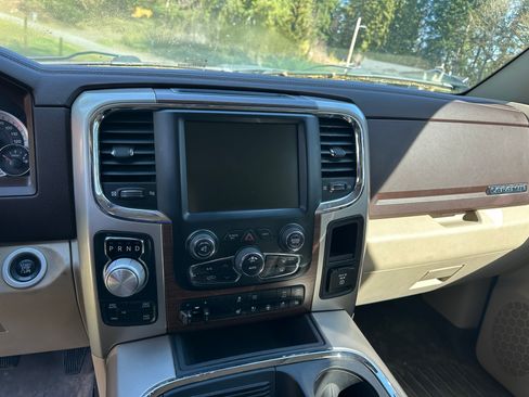 Used 2015 RAM 1500 Laramie w/ Convenience Group image 2