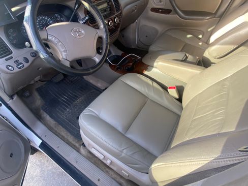 Used 2006 Toyota Tundra Limited AWD/4WD image 8