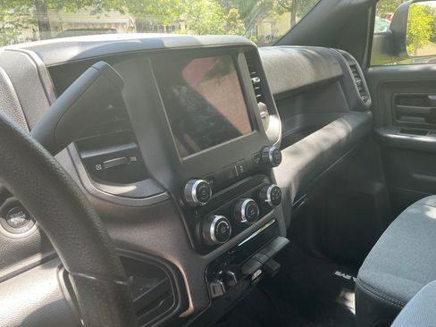 Used 2021 RAM 3500 Tradesman AWD/4WD image 19