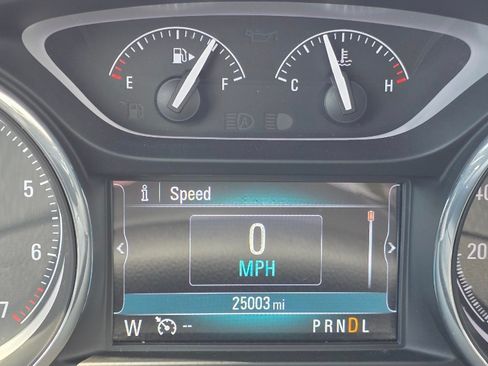 Used 2019 Buick Envision Essence FWD image 10