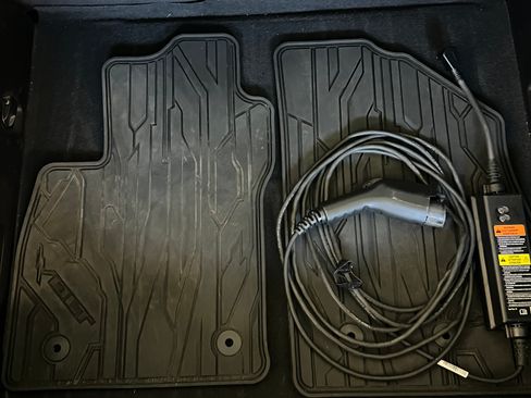 Used 2017 Chevrolet Volt LT image 15