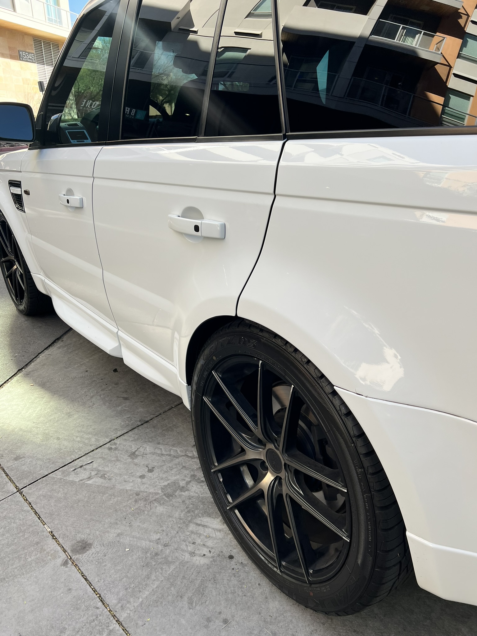 Used 2012 Land Rover Range Rover Sport Autobiography AWD/4WD image 15