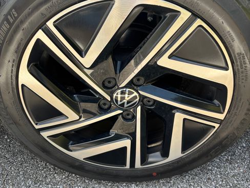 Used 2024 Volkswagen Jetta SEL FWD image 8