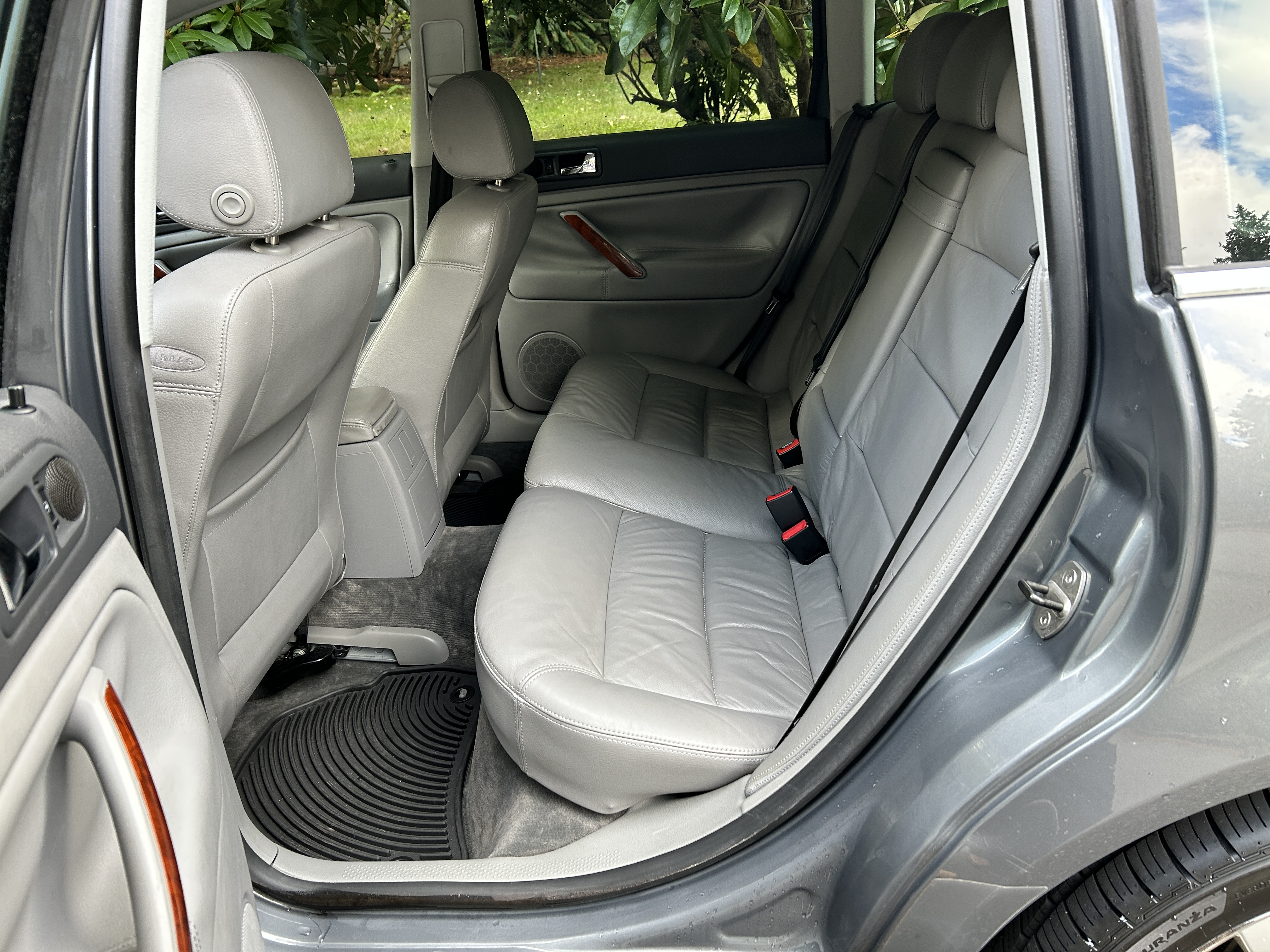 Used 2005 Volkswagen Passat GLX FWD image 16