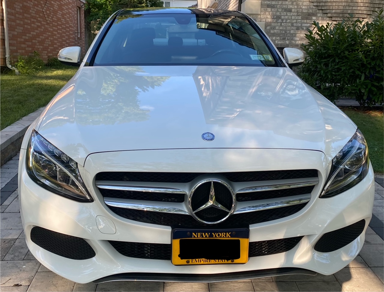 Used 2015 Mercedes-Benz C 300 4MATIC Sedan image 11
