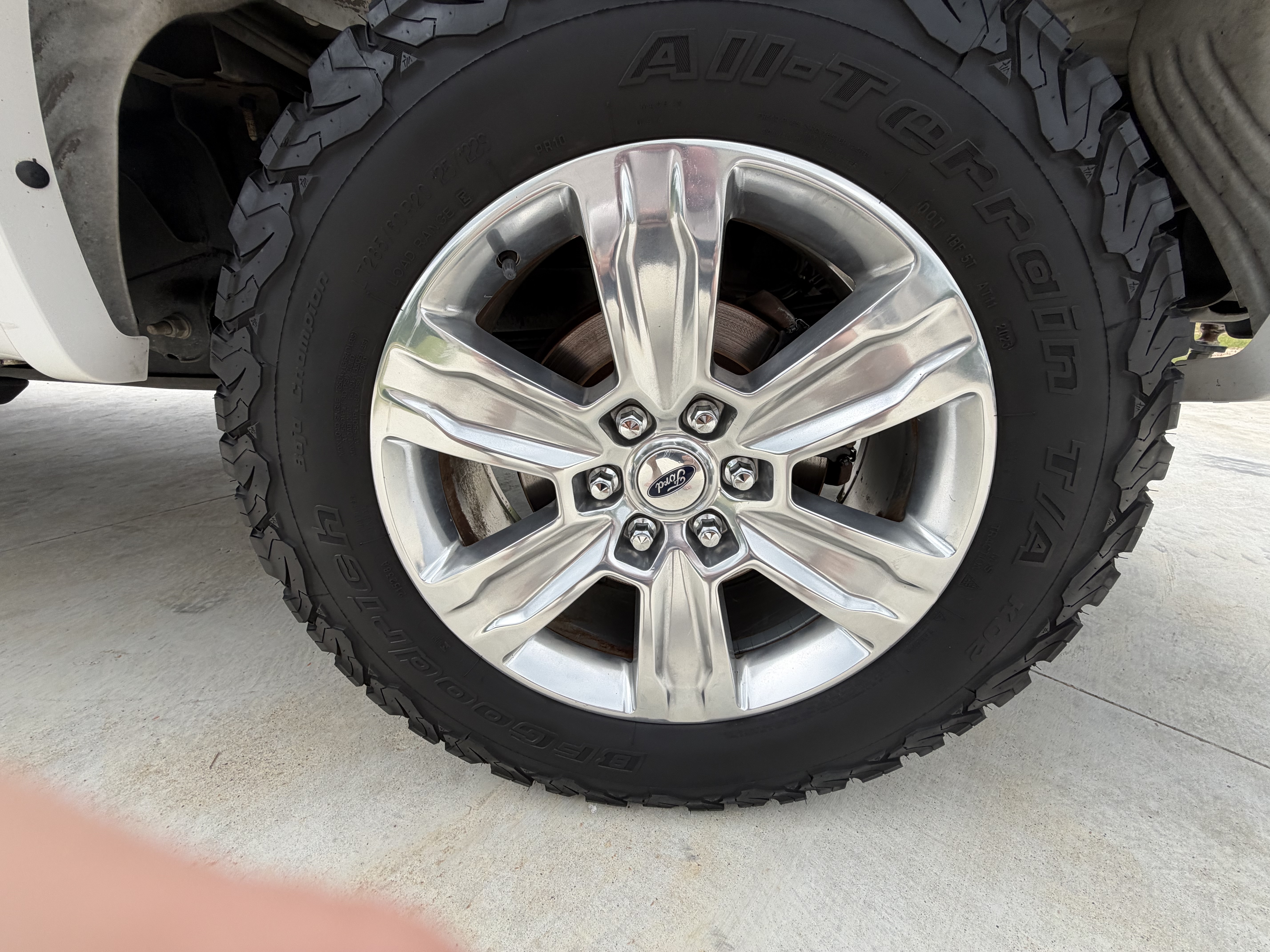 Used 2018 Ford F150 Platinum w/ Equipment Group 701A Luxury AWD/4WD image 12