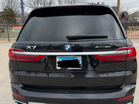 Used 2020 BMW X7 xDrive40i w/ Executive Package image 9