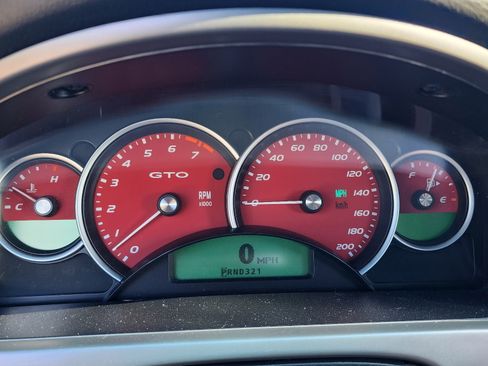 Used 2005 Pontiac GTO image 26