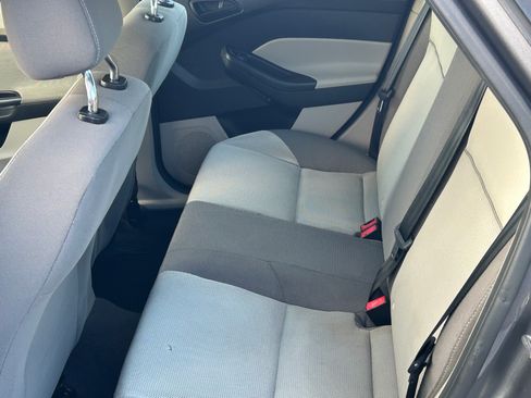 Used 2012 Ford Focus SE image 12