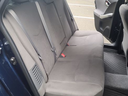 Used 2015 Toyota Prius Two image 13