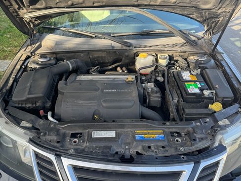 Used 2010 Saab 9-3 2.0T w/ Comfort Package image 9