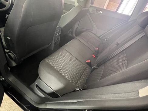Used 2010 Volkswagen Tiguan Wolfsburg Edition AWD/4WD image 15