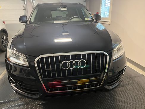 Used 2016 Audi Q5 2.0T Premium Plus w/ Technology Package image 4