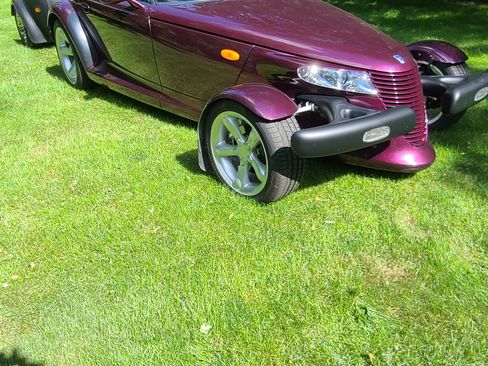 Used 1999 Plymouth Prowler RWD image 4
