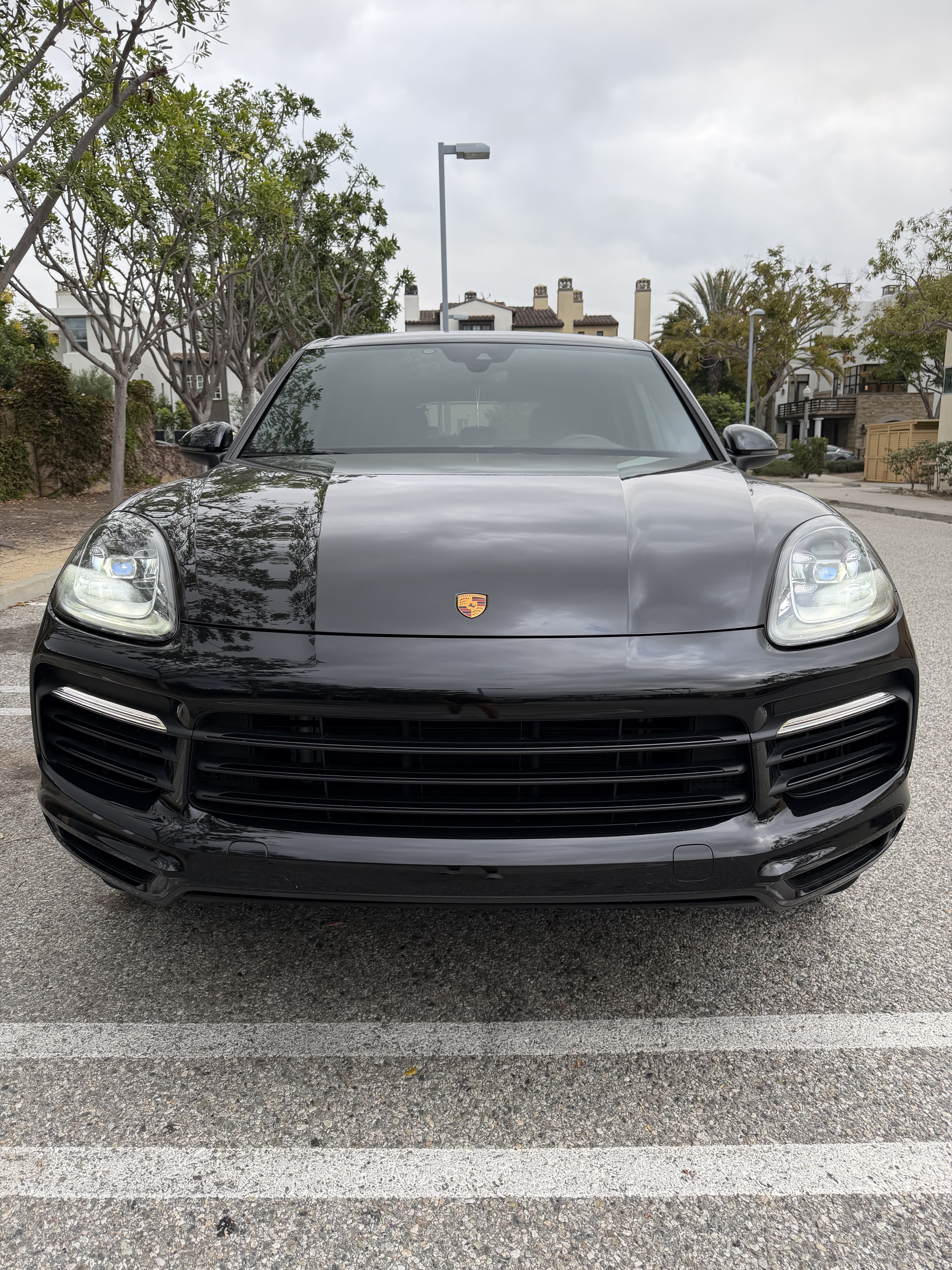 Used 2023 Porsche Cayenne AWD/4WD image 2