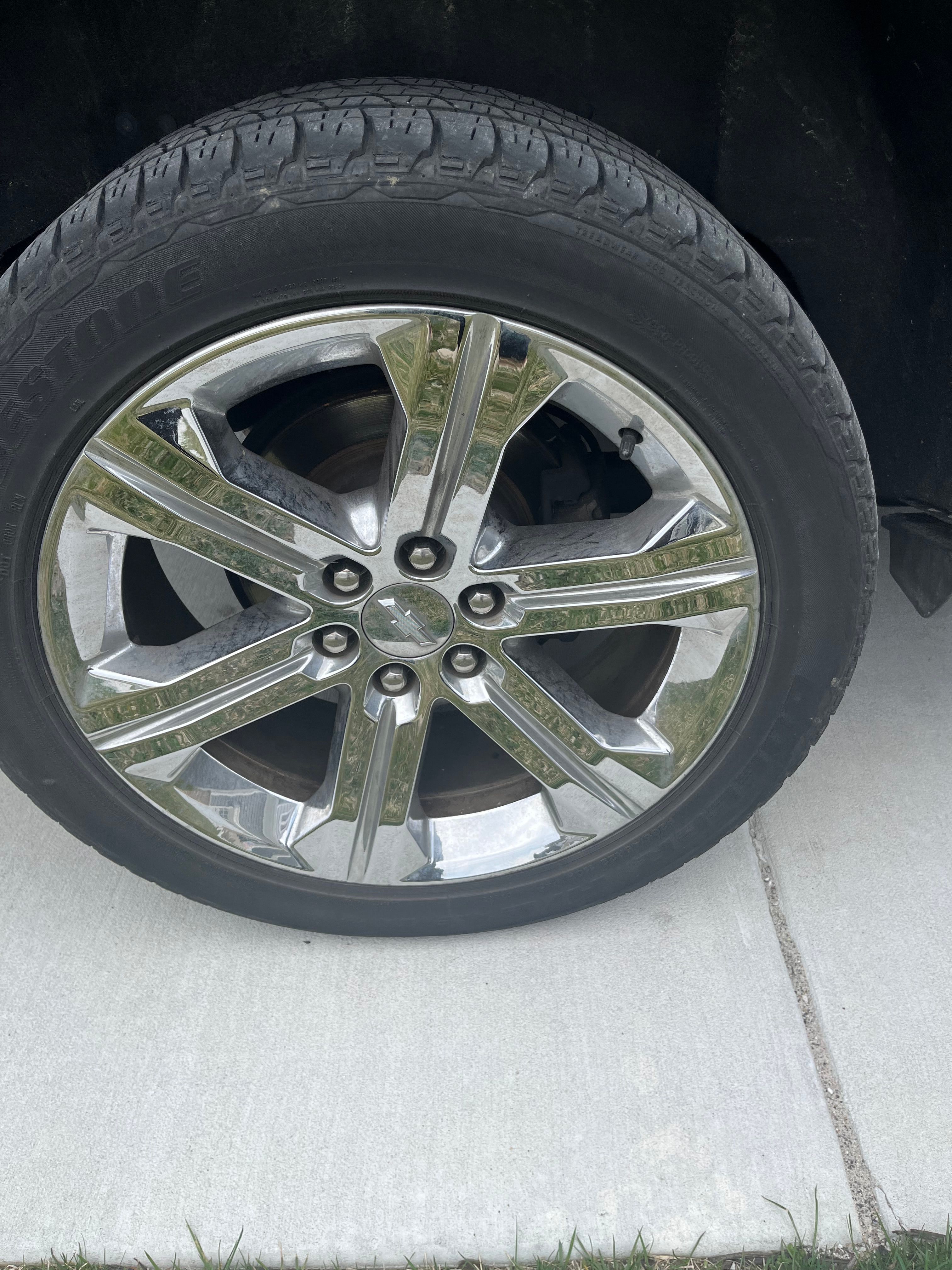 Used 2016 Chevrolet Tahoe LTZ AWD/4WD image 11