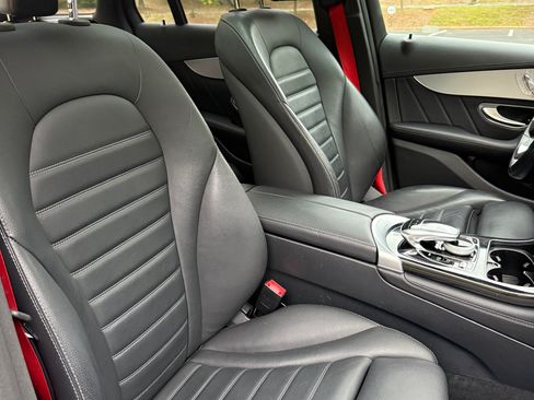 Used 2018 Mercedes-Benz GLC 43 AMG 4MATIC image 16