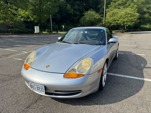Used 1999 Porsche 911 GT3 RS image 22
