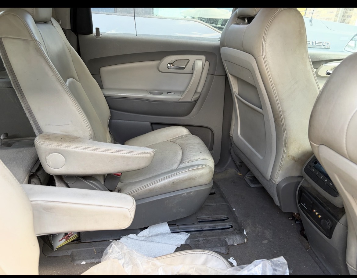 Used 2012 Chevrolet Traverse LT AWD/4WD image 4