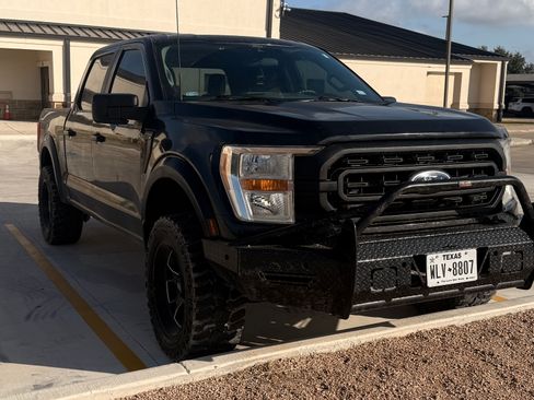 Used 2021 Ford F150 XL w/ Trailer Tow Package AWD/4WD image 4