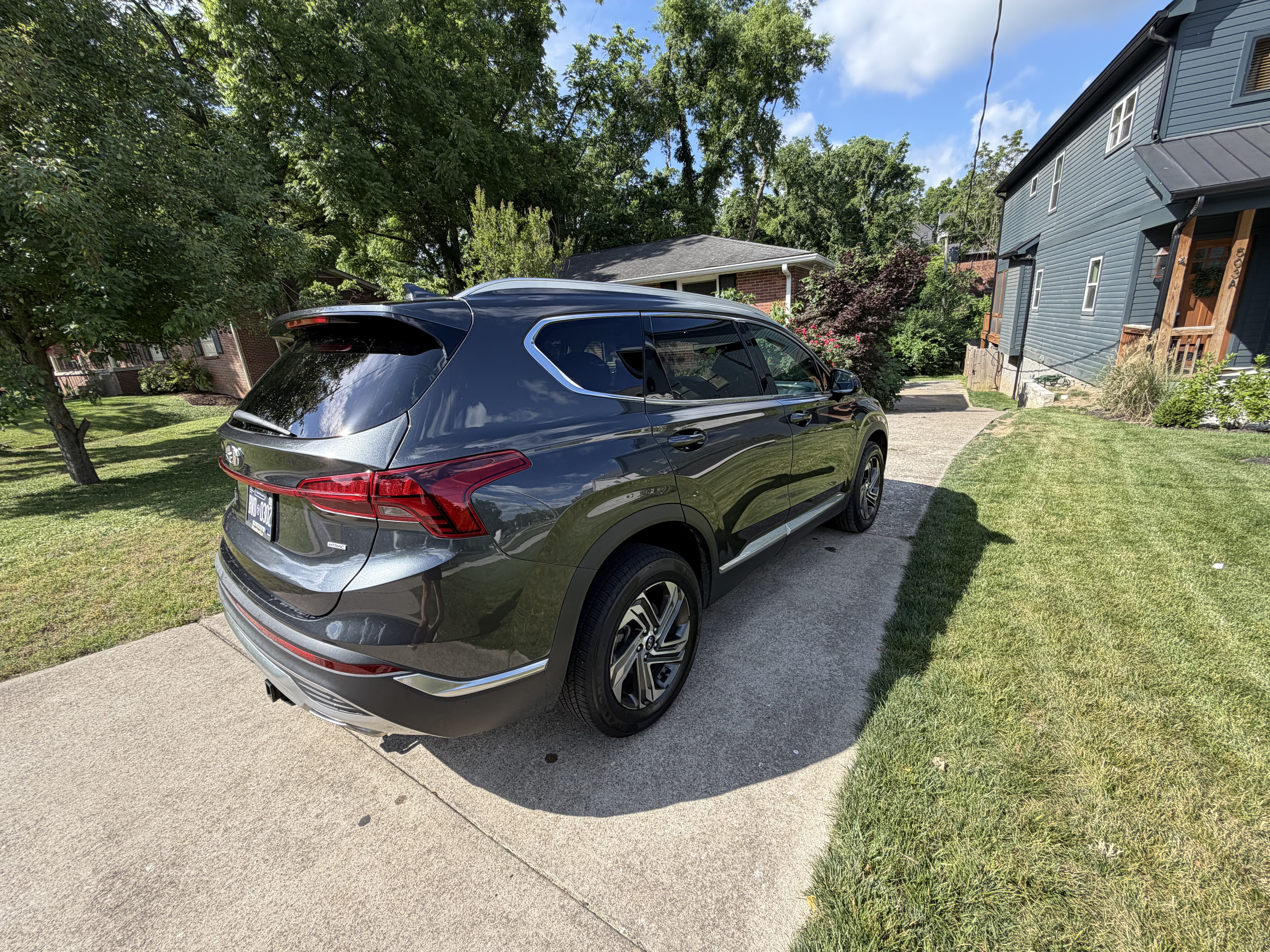 Used 2021 Hyundai Santa Fe SEL AWD/4WD image 11