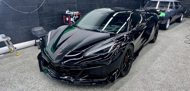 Used 2026 Chevrolet Corvette Z06 RWD image 2