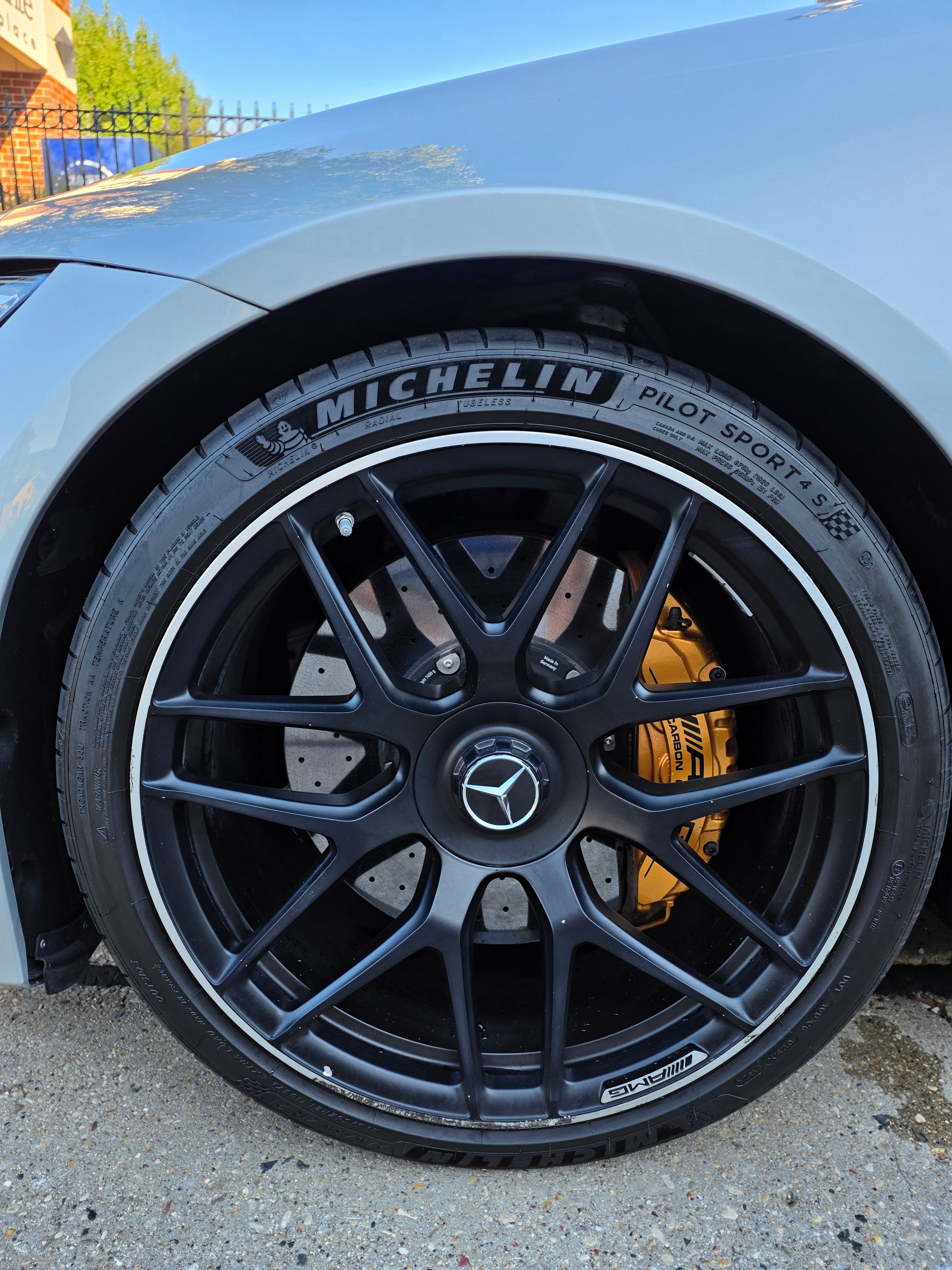 Used 2021 Mercedes-Benz AMG GT 63 S image 11