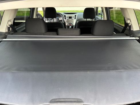 Used 2014 Subaru Outback 2.5i Premium image 6