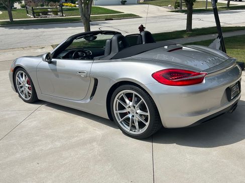 Used 2013 Porsche Boxster S RWD image 4
