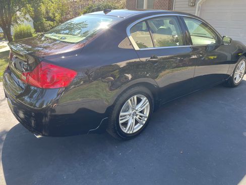 Used 2012 INFINITI G37 x Sedan w/ Premium Pkg image 9