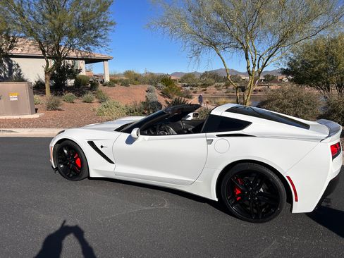 Used 2019 Chevrolet Corvette Stingray Coupe w/ Battery Protection Package image 16