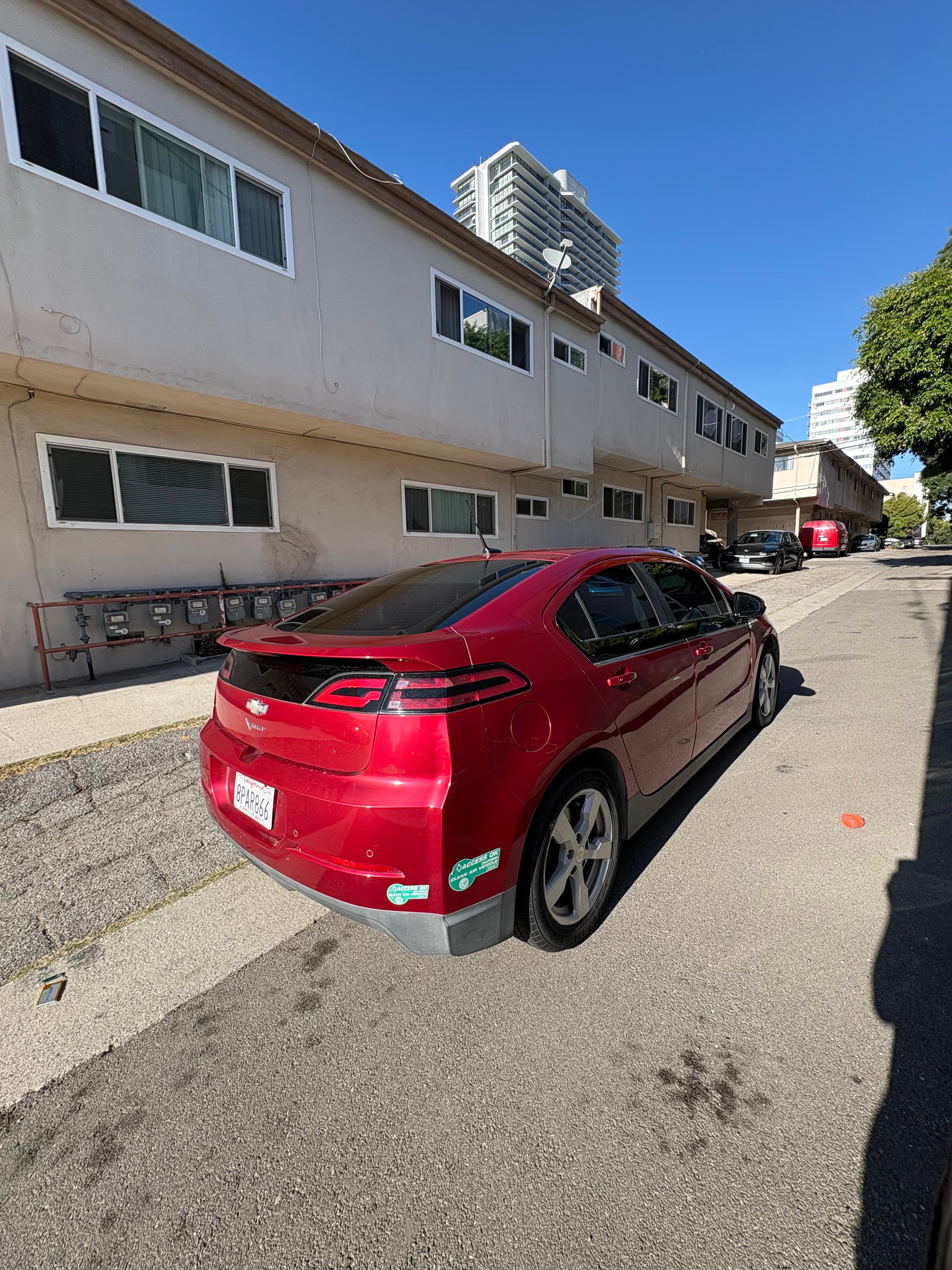 Used 2013 Chevrolet Volt Premium w/ Premium Trim Package FWD image 8