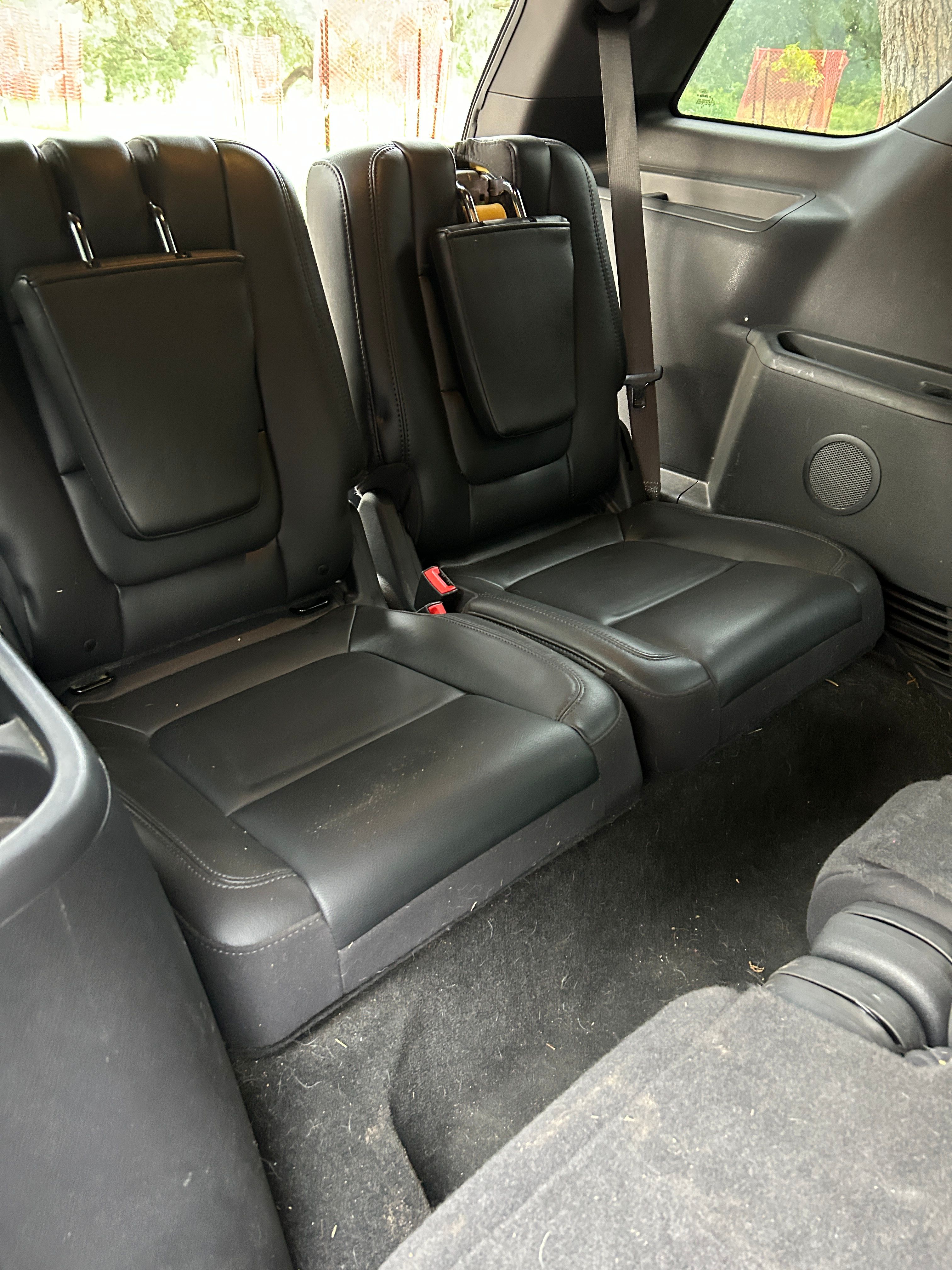 Used 2011 Ford Explorer XLT w/ 202A Rapid Spec Order Code FWD image 10