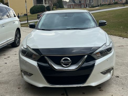 Used 2017 Nissan Maxima 3.5 SV image 1