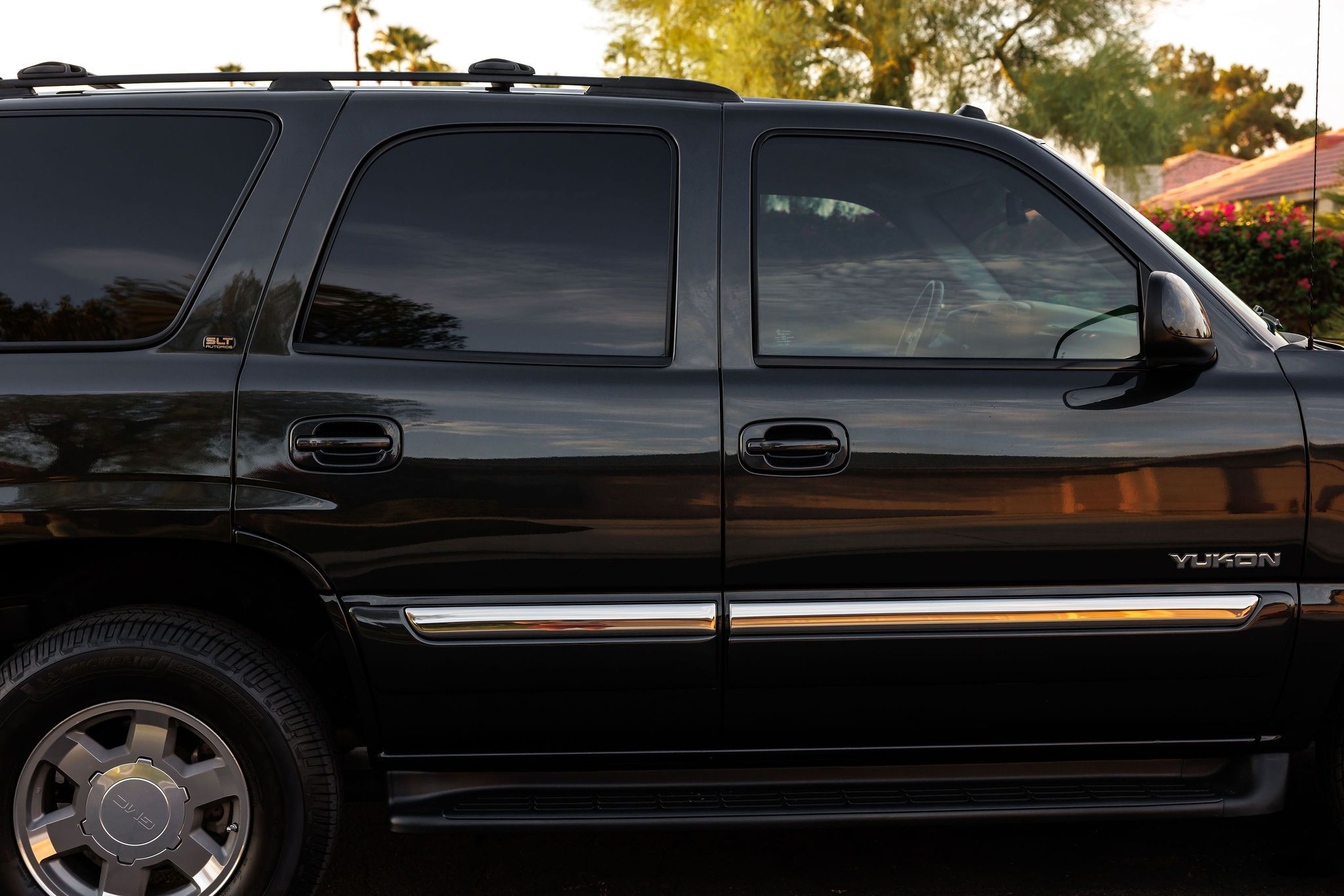 Used 2005 GMC Yukon SLT w/ SLT Preferred Equipment Group RWD image 17