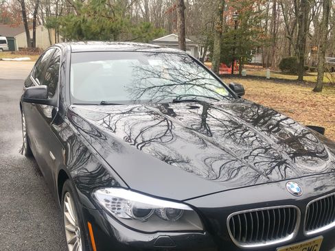 Used 2013 BMW 535i xDrive Sedan image 1