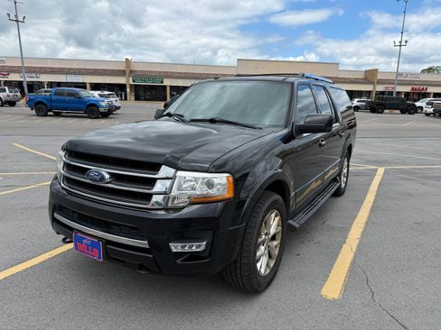 Used 2017 Ford Expedition EL Limited image 1