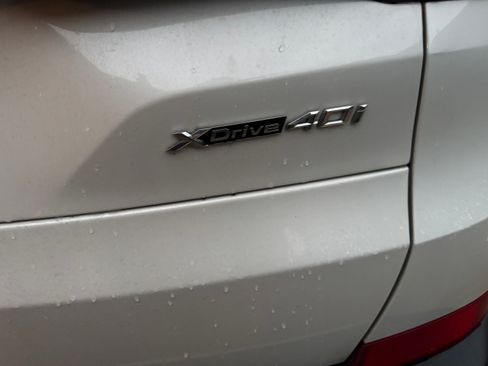 Used 2022 BMW X5 xDrive40i w/ Premium Package image 9