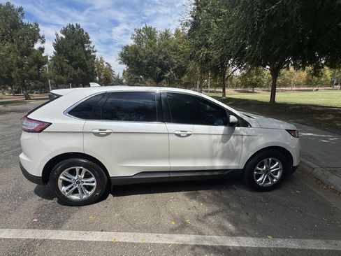 Used 2015 Ford Edge SEL w/ Equipment Group 201A FWD image 5