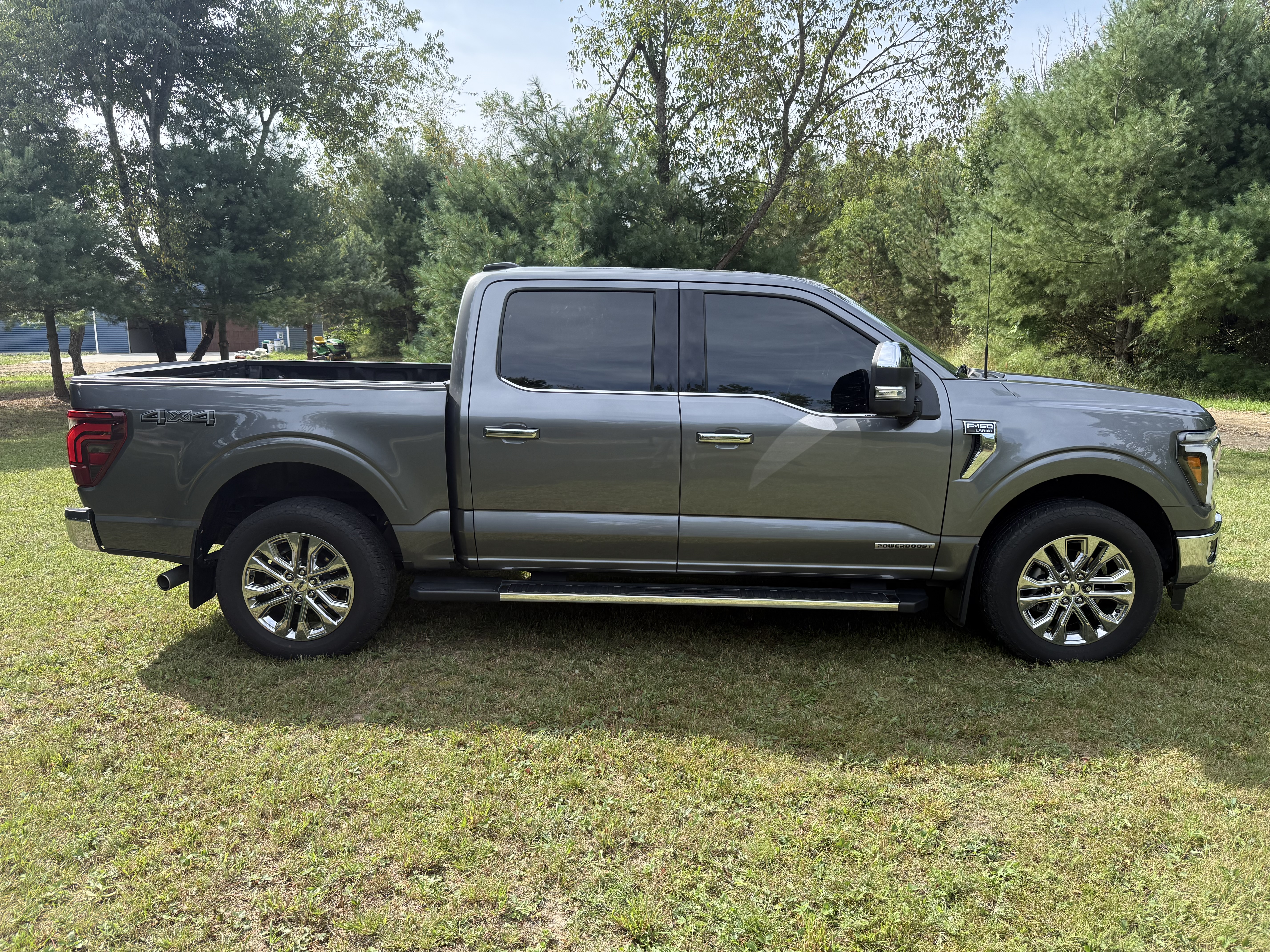 Used 2024 Ford F150 Lariat w/ Bed Utility Package AWD/4WD image 4