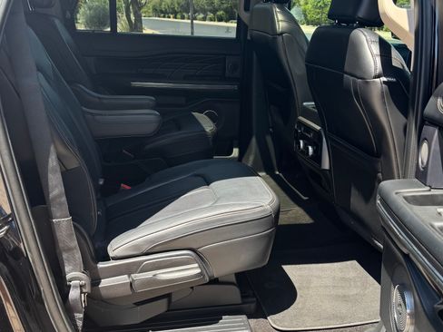 Used 2020 Ford Expedition Max Platinum AWD/4WD image 11