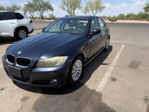 Used 2009 BMW 328i Sedan RWD image 1