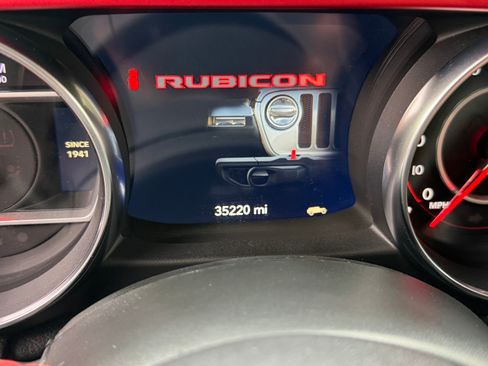 Used 2021 Jeep Wrangler Unlimited Rubicon AWD/4WD image 9