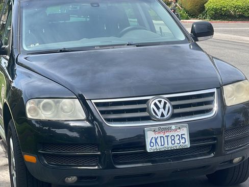Used 2006 Volkswagen Touareg V6 AWD/4WD image 1