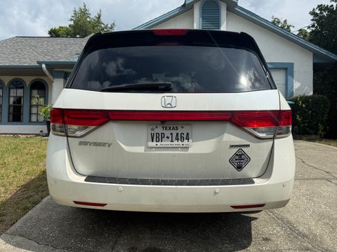Used 2016 Honda Odyssey Touring image 4